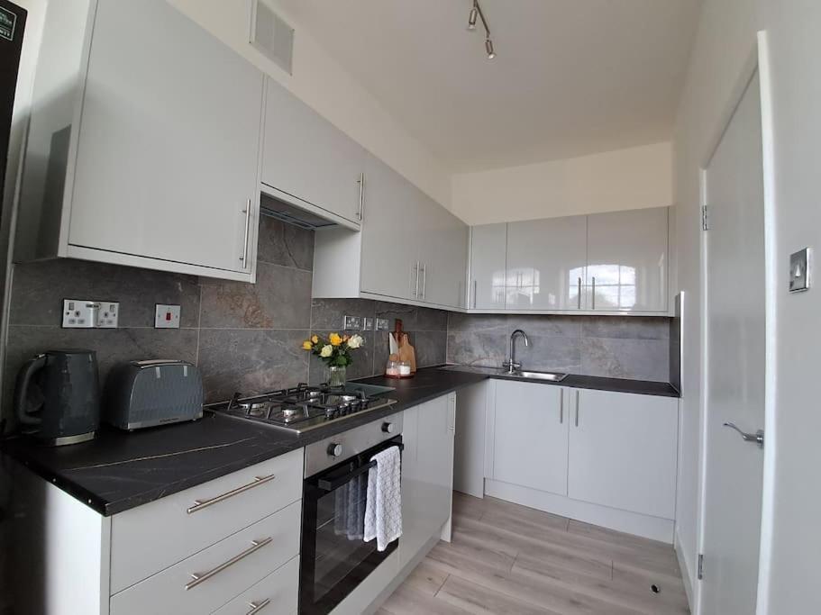Appartamento Newly Refurbished Flat In The Heart Of
